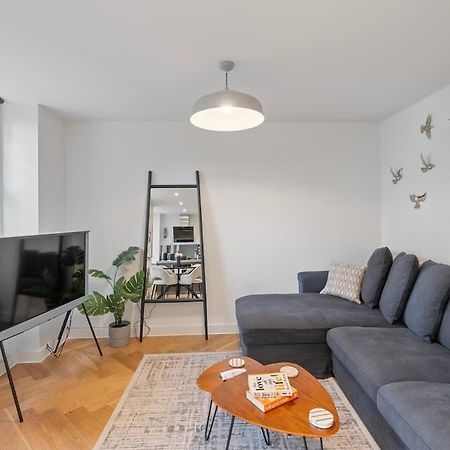 Modern 1 Bedroom Apartment In Fitzrovia ロンドン エクステリア 写真