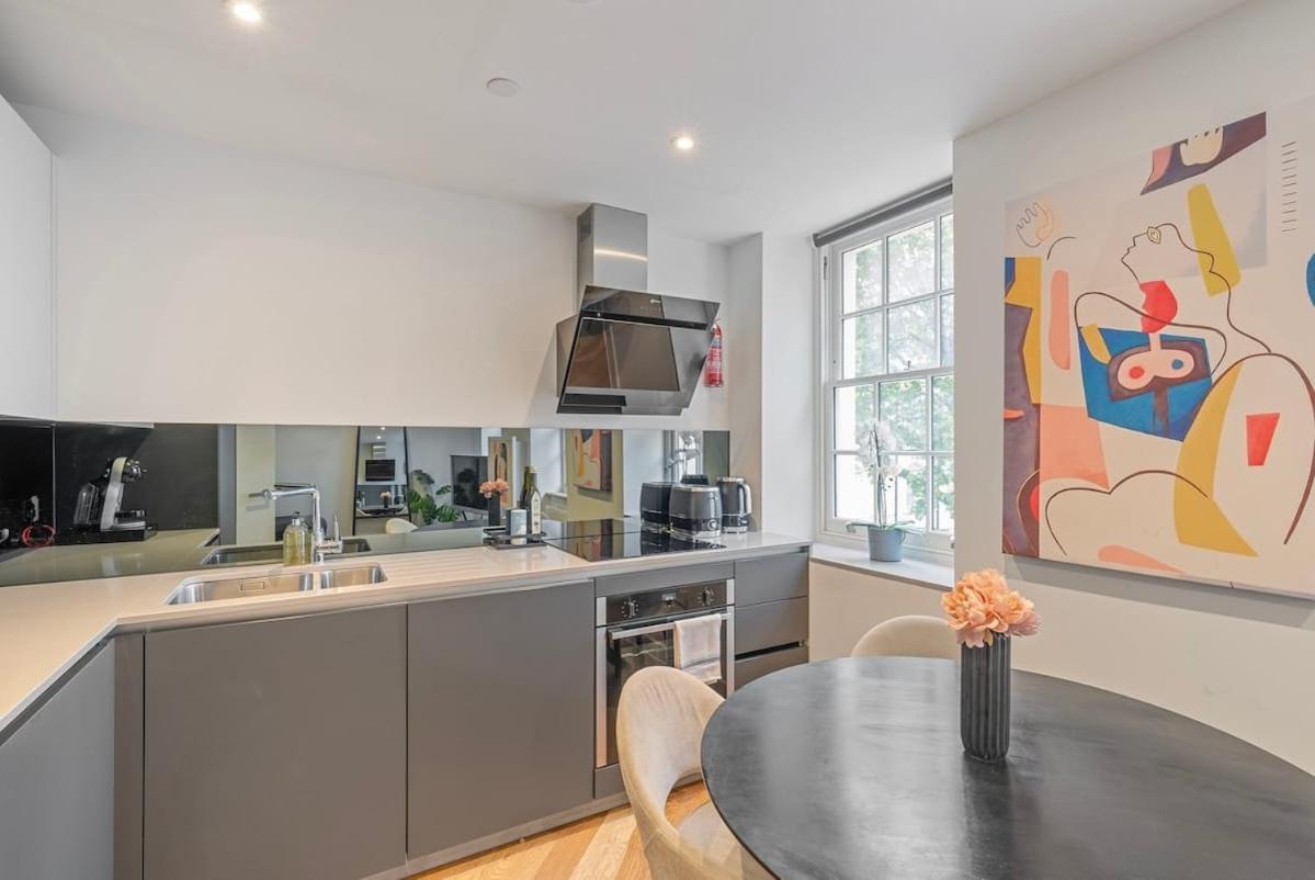 Modern 1 Bedroom Apartment In Fitzrovia ロンドン エクステリア 写真